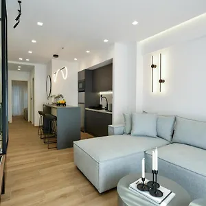 Luxury Downtown C2 Yunanistan
